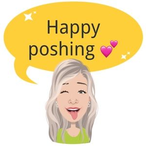 I’ve made over 100 Poshmark  sells!!  🥰 👏🏼👏🏼👏🏼